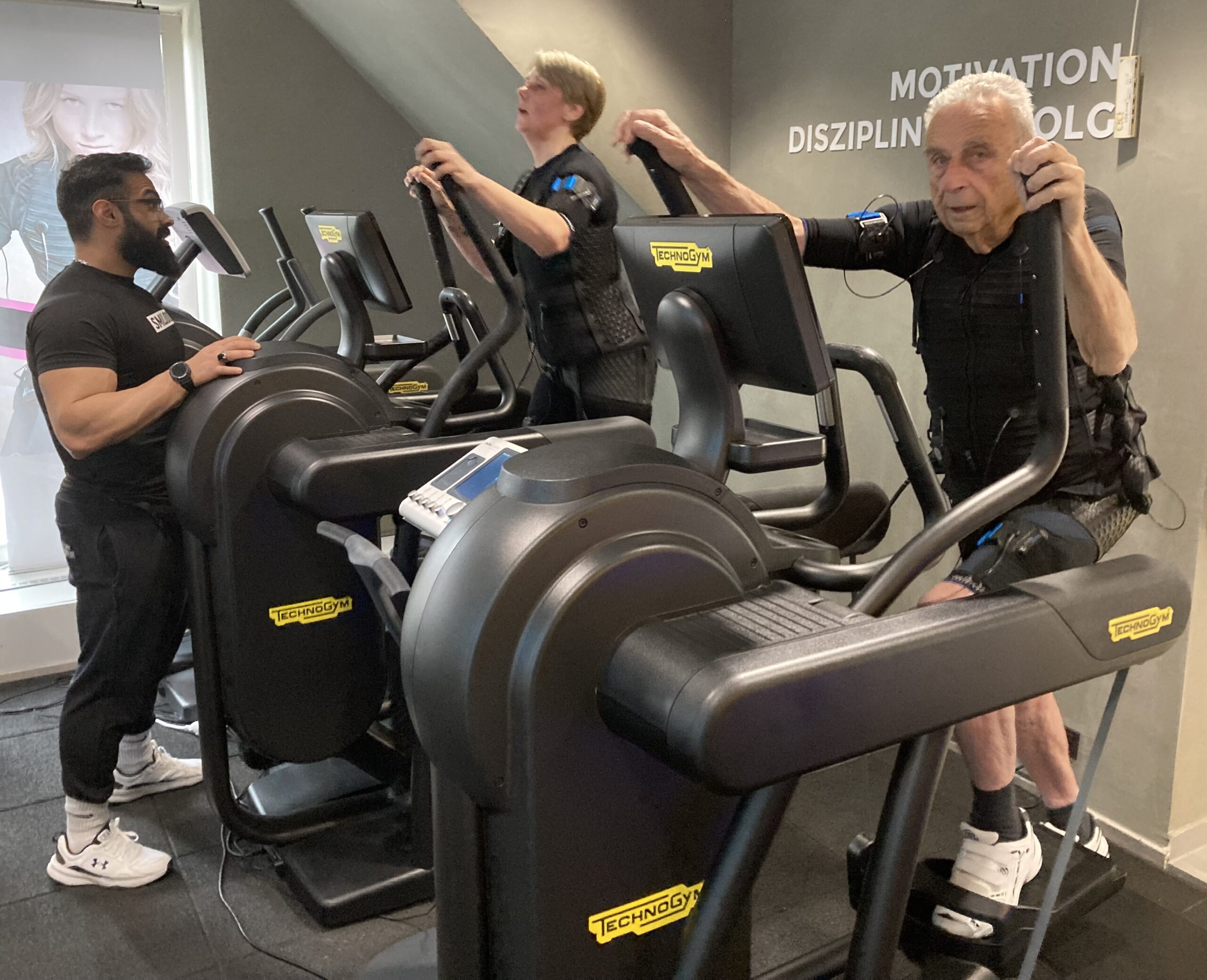 Moderne EMS-Trainingsgeräte